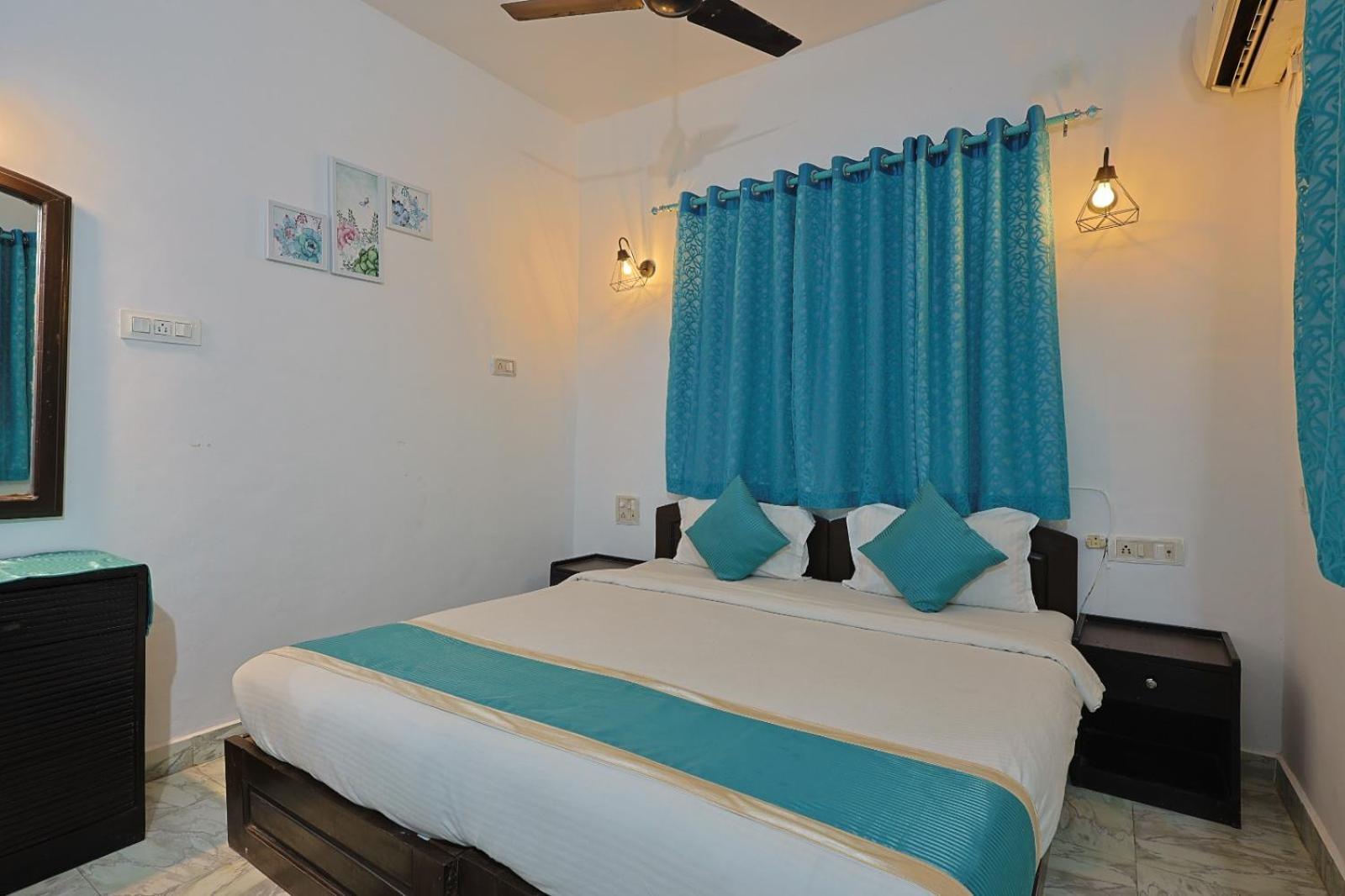 Baga Fantacia Beach Inn Калангуте Екстериор снимка